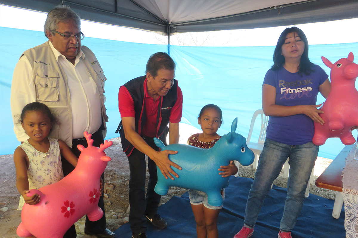 Donacion a Centro de Salud Yapatera