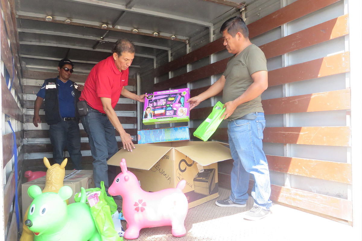 Donacion a Centro de Salud Yapatera