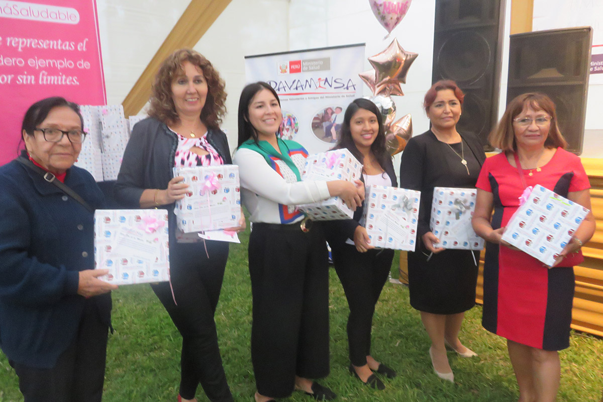 ADAVAMINSA Presenta Saludo al Celebrarse Día de las Madres